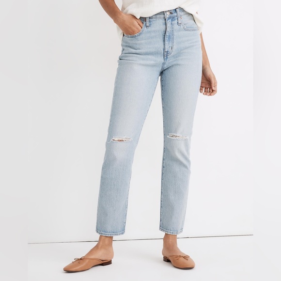 Madewell Denim - Madewell High-Rise Slim Crop Boyjean in Dumas Wash Ripped Edition size 31